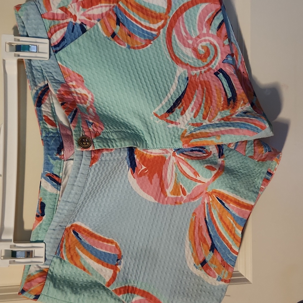 Lilly Pulitzer Jaqured Short, Excellent Condition